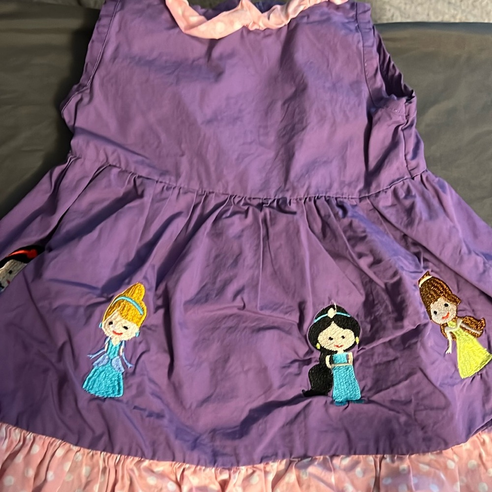 No Brand, disney Dress!